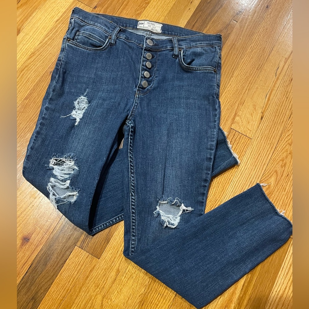 Free People Distressed High Rise 5 Button Fly Jeans Size 30 EUC